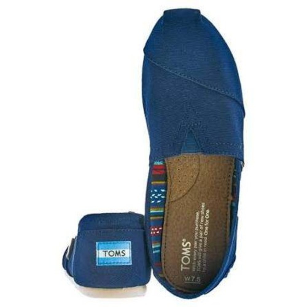 217. TOMS Women's Classic Canvas Shoe in Navy Blue Sise 9 Retail $59